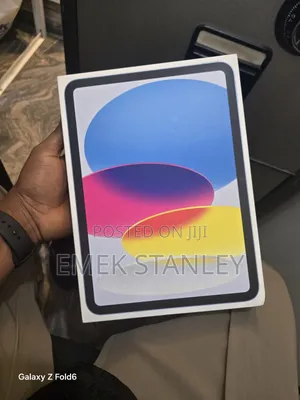 New Apple iPad (2025) 128 GB Blue