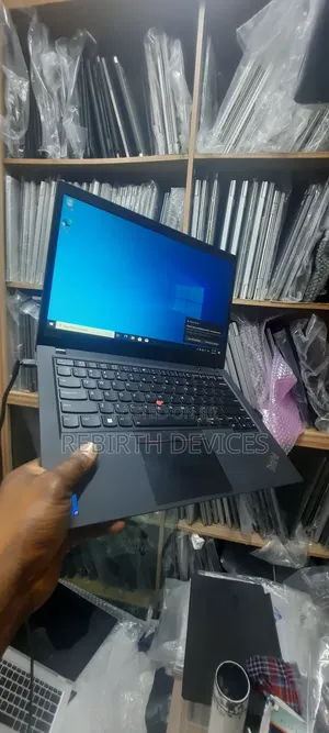 Laptop Lenovo ThinkPad T14 G2 16GB Intel Core i7 SSD 256GB