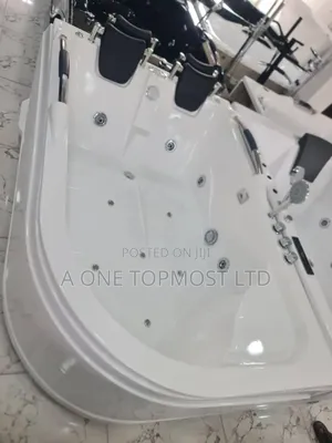 Double Jacuzzi