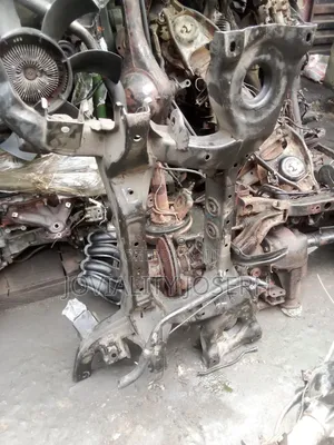 Nissan Pathfinder 05 Xterra 05 Underneath
