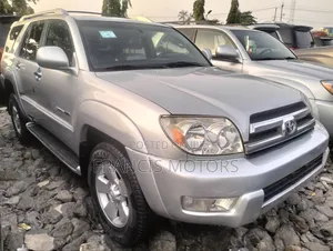 Toyota 4-Runner Limited V6 4x4 2005 Silver