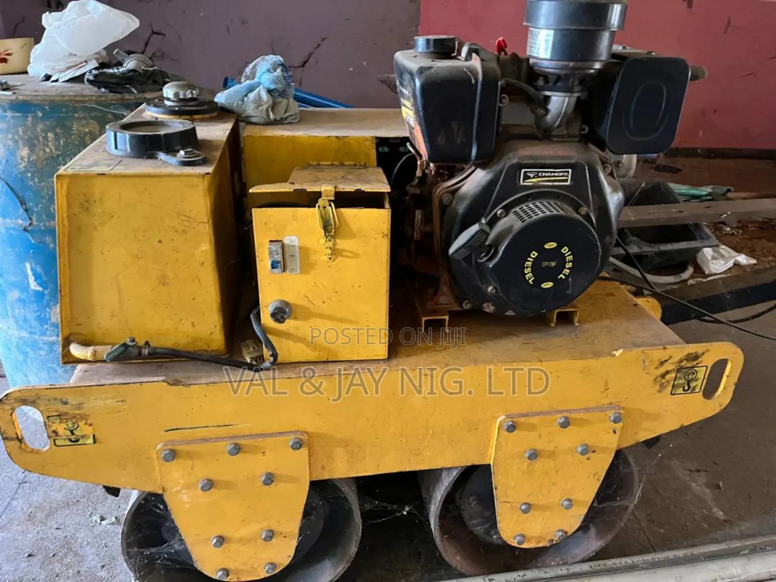 1.5 Tons Hand Roller Compactor - Double Drum