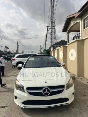 Mercedes-Benz CLA-Class CLA 250 4MATIC Sedan 2018 White
