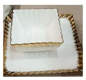 Luxury Porcelain Dinner With Decrative Gold Rims (12pcs)