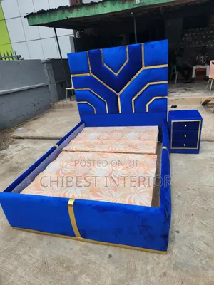Luxury Queen Size Padded Bed Stand.
