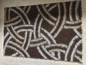 Center Rugs