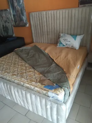 Outter Line Cream Bed 6by6 Bed Frame