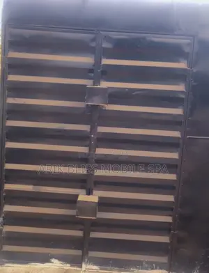 Shop Container
