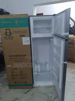 Hisense Fridge With Spacious Freezer – Ref240dr