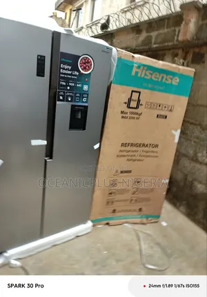 Hisense Chill Freeze 516l Side by Side Refrigerator Rc-67ws