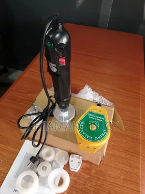 Hand Capping Machine