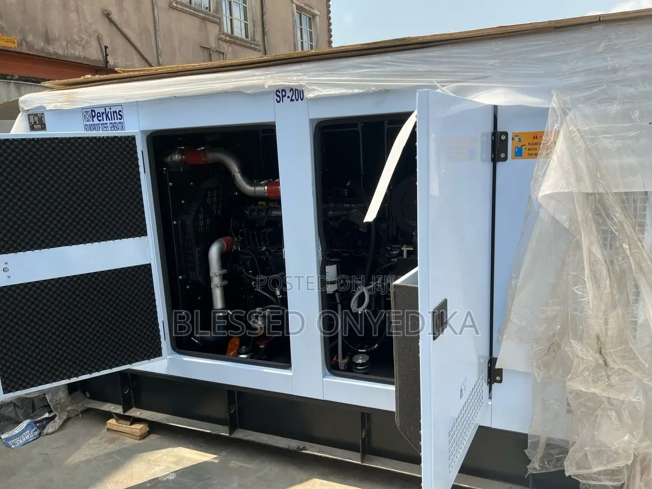 200kva Perkins Soundproof Generator