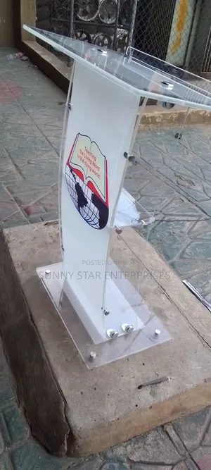 Unique Unbreakable Acrylic Pulpit for Church