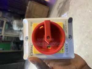 Isolator Switch With Box