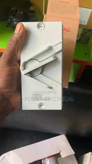 Isolator Switch With Box