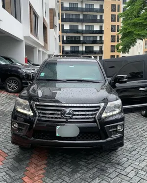 Fully Armored 2013 Lx570 for Rent