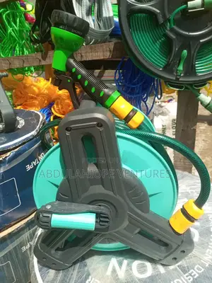 Hanging Hose Reel and Nozzle