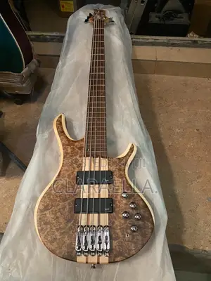 Luxars S-B60 5-String Active Bass Guitar.