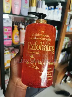Golden Glow Exfoliating Shower Gel