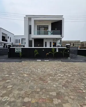 5bdrm Duplex in Ikota for sale
