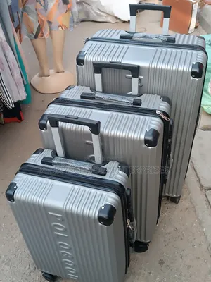 Set of 3 in 1 Pg Plastic Travelling Luggage Boxes