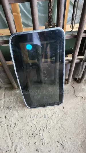 Toyota Highlander 2012 Sunroof Glass We Deliver and Install