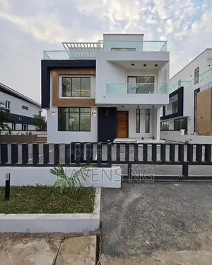 5bdrm Duplex in Lekki Phase 1 for sale