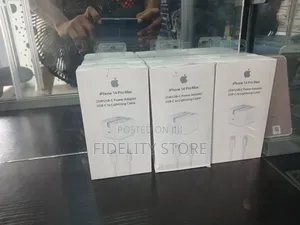 Apple iPhone 14 Pro Max 35w Usb-C Power Adapter
