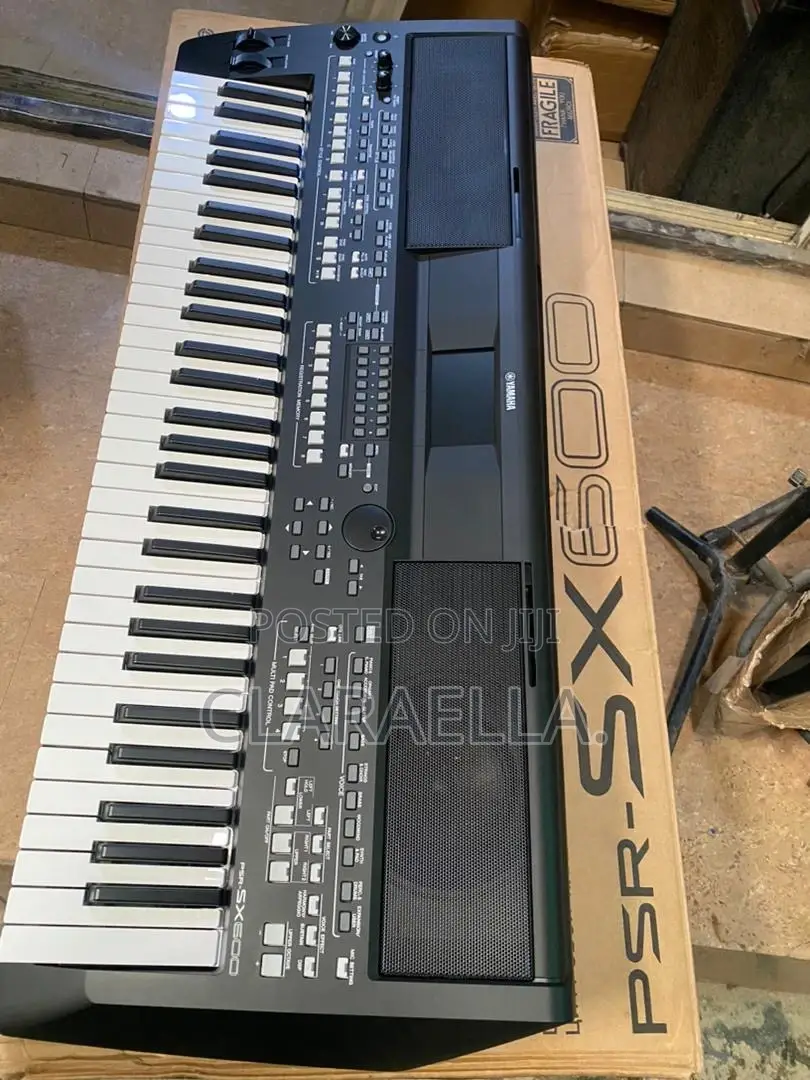 Yamaha PSR-Sx600 Keyboard