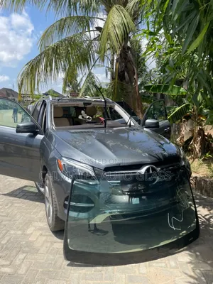 Gle350 2016 Windscreen Glass Installed We Deliver and Instal