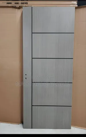 High Quality 840 HDF Wooden Door