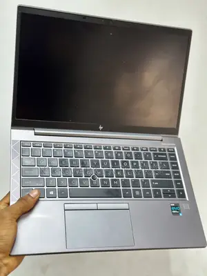 Laptop HP ZBook Firefly G8 16GB Intel Core i5 SSD 256GB