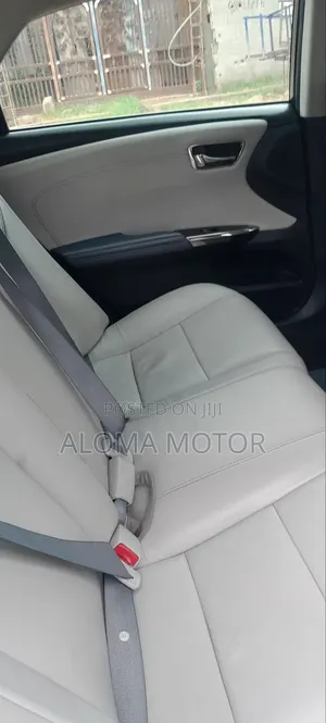 Toyota Avalon 2014 Silver