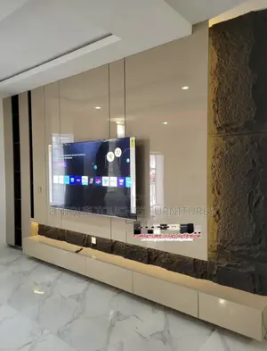 High Glossy Board Tv Console and Pu Stone Panels.