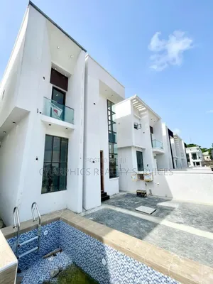4bdrm Duplex in Chevron for sale