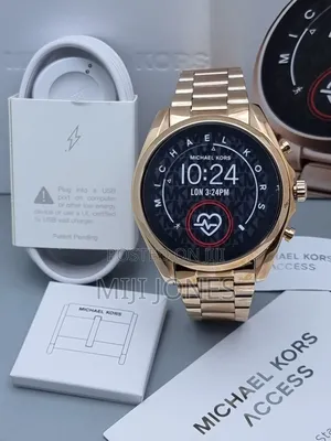 Michael Kors Gen 6 Rose Gold Chain Touchscreen
Watch