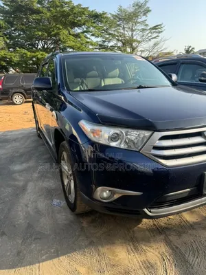 Toyota Highlander Limited 2012 Blue