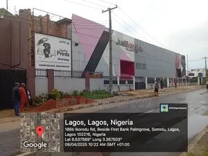4,400sqm Fenced Onipan B/S Ikorodu Rd 3 No2 Stoey Structure