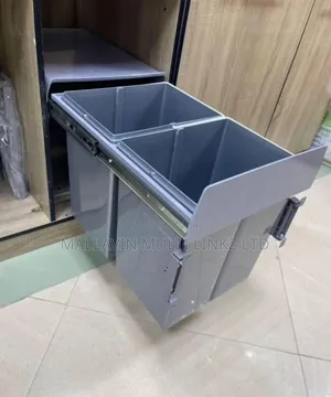 Kitchen Cabinet Inbuilt Waste Bin