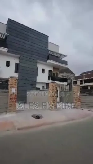 5bdrm Townhouse/Terrace in Ago Palace for sale