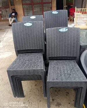 Plastic Restaurant Chairs Set