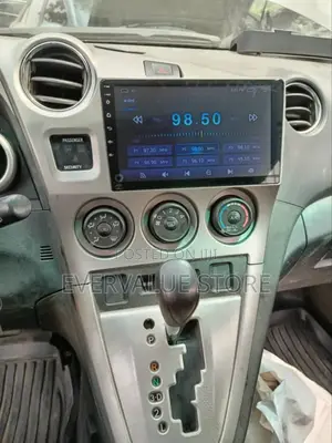 Toyota Matrix 2009-2014 Android Player + Reverse Camera