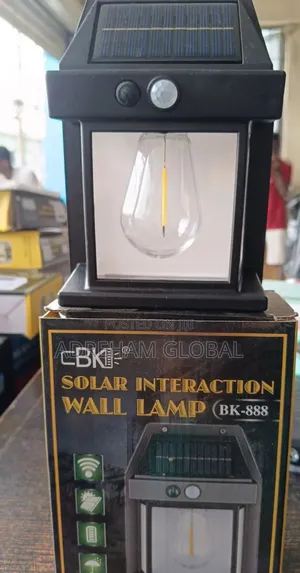 Single Bulbs Solar Rechargeable Sensor Wall Light