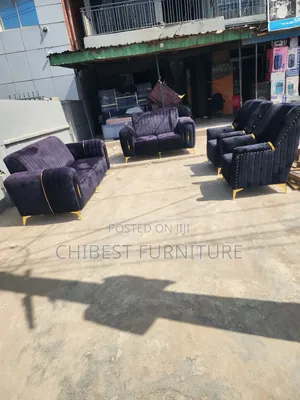 Set of Padded 7 Seaters Couch.