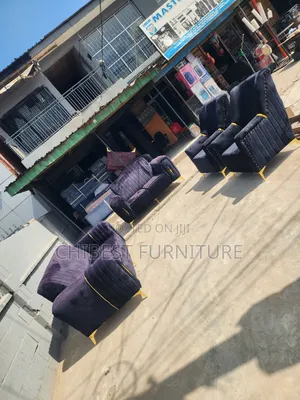 Executive Set of 7 Seaters Family Size Couch.