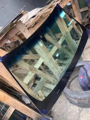Front Windscreen Glass for Infinity Fx35 2010 Available