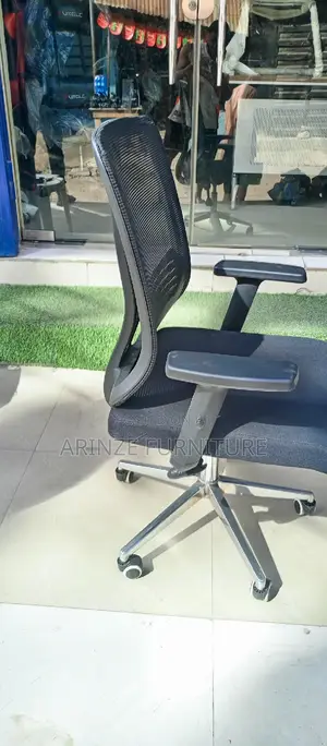Executive Mesh Chair