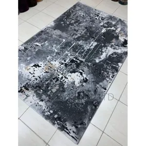 Turkish Dexim Modern Turkish Center Rug (Gray Black Combo)