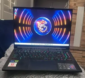 Laptop MSI Stealth 16 Studio A13VG 32GB Intel Core i7 SSD 1T