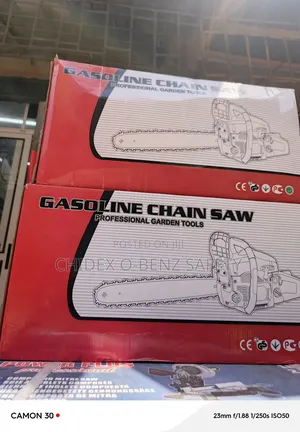 22" Gasoline Chainsaw